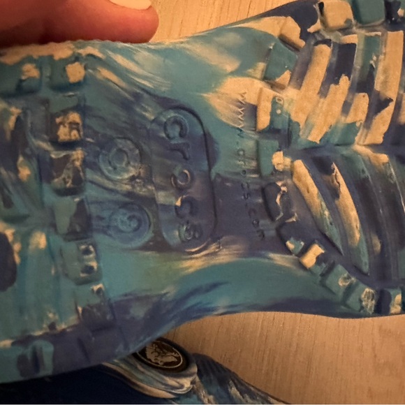 Crocs Classic Marbled Clog - Picture 3 of 3